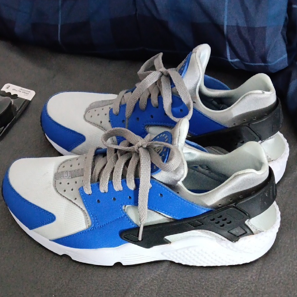 Nike Air Huarache Blue and Gray Athletic Sneakers